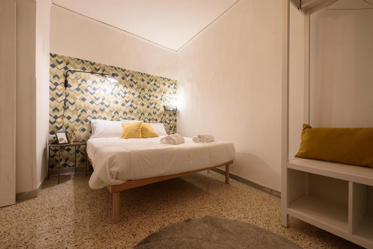 Piazza Gesu E Maria 4 Apartment *